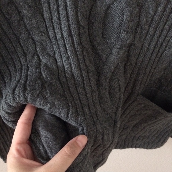 A&F knit sweater with pockets - Picture 4 of 5